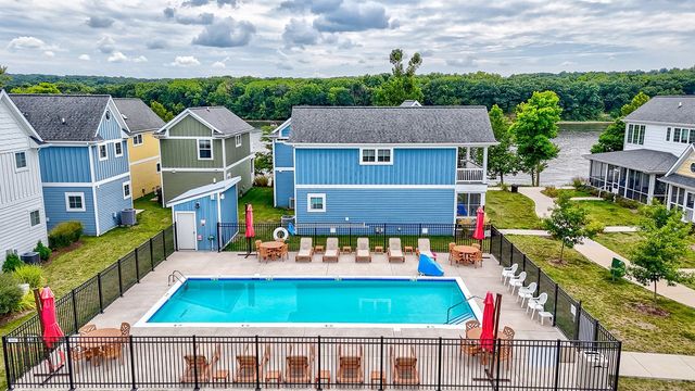 208 Leeward Way, Ottawa, IL 61350