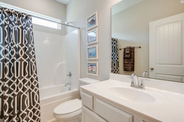 4008 Dortch Lane, Rockvale, TN 37153