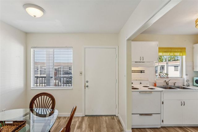 5873 PALM LANE B33, Bradenton, FL 34207