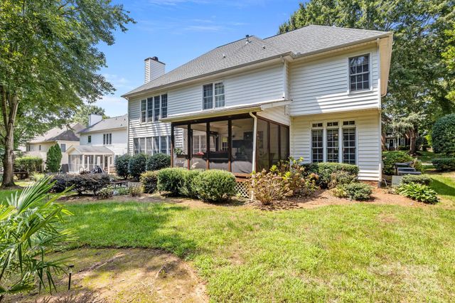 12428 Willingdon Road, Huntersville, NC 28078