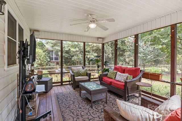 12428 Willingdon Road, Huntersville, NC 28078