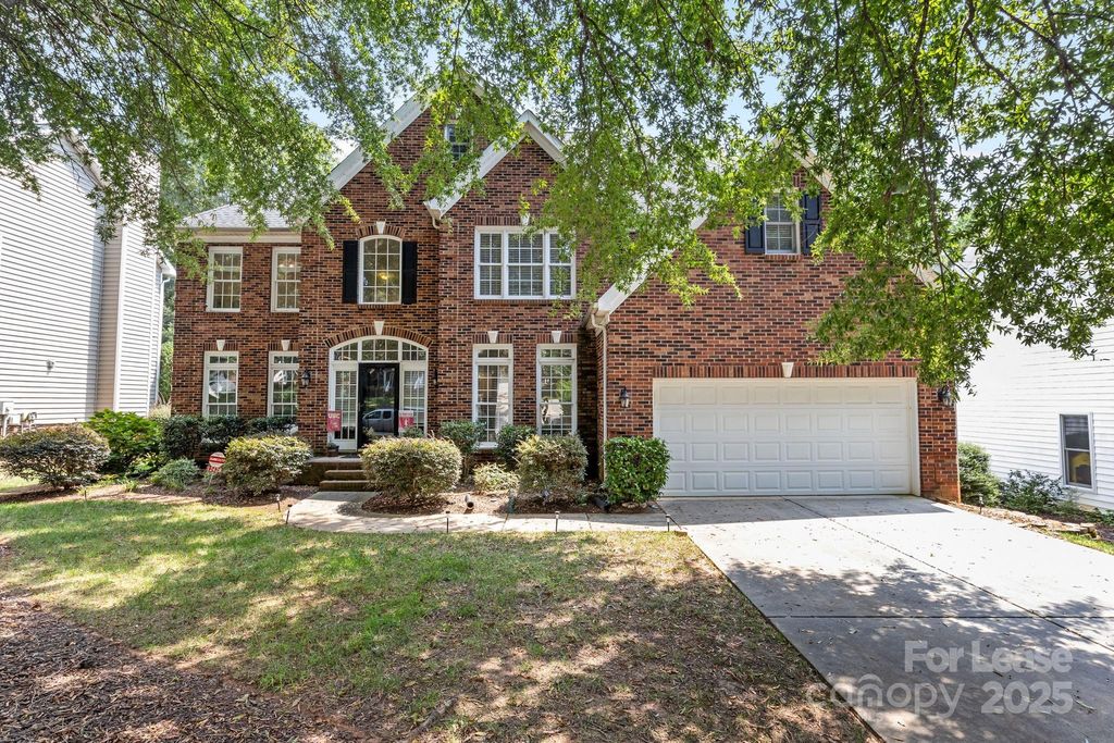 12428 Willingdon Road, Huntersville, NC 28078