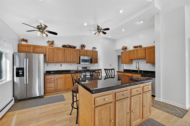 17 Pine Hill Road, Highland Mills, NY 10930