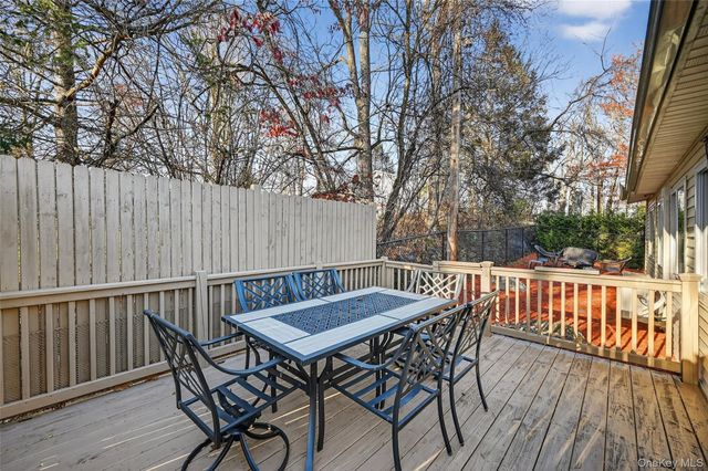 17 Pine Hill Road, Highland Mills, NY 10930