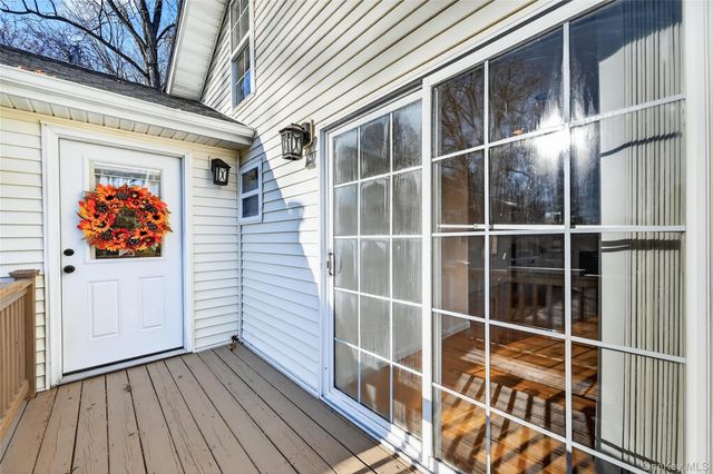 17 Pine Hill Road, Highland Mills, NY 10930