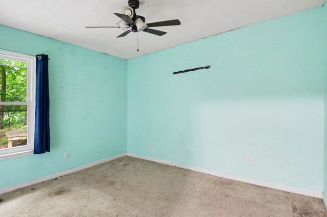 608 South Evening Shade, White Bluff, TN 37187