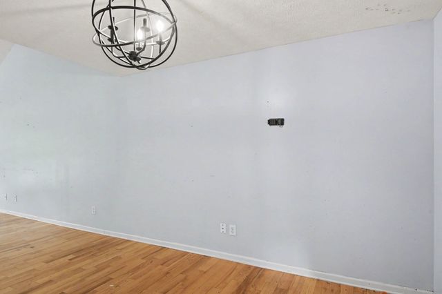 608 South Evening Shade, White Bluff, TN 37187