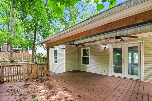 608 South Evening Shade, White Bluff, TN 37187