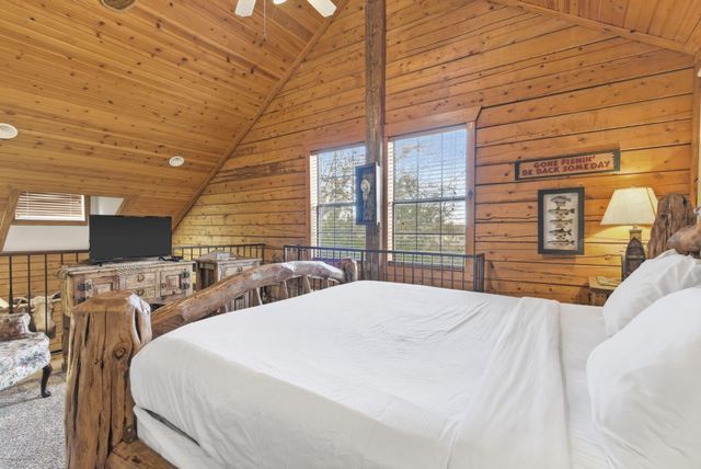 269 Oakridge Road 2, Branson, MO 65616