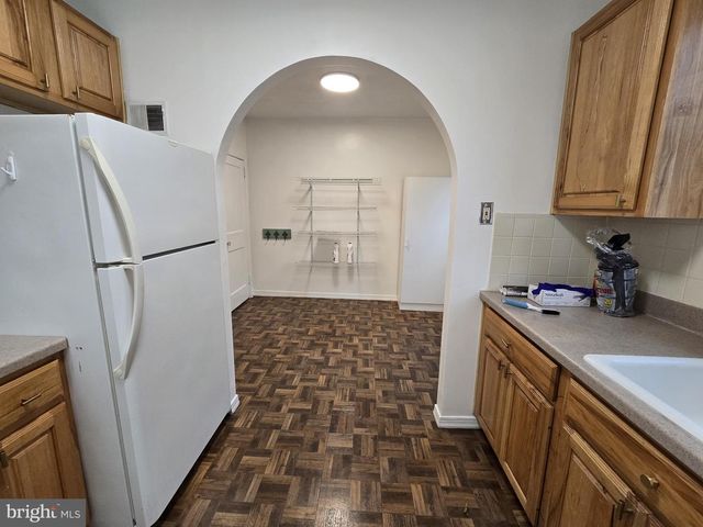 831 FANSHAW, Philadelphia, PA 19111