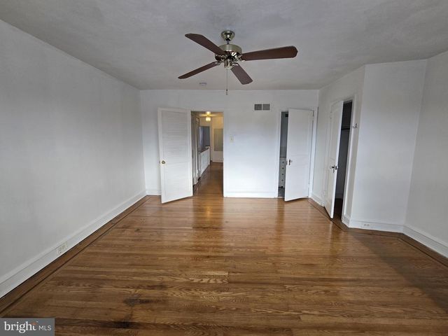 831 FANSHAW, Philadelphia, PA 19111