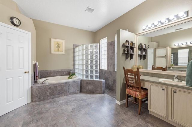 4810 MIRABELLA PLACE, Lutz, FL 33558