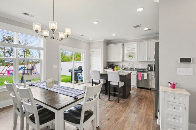 7579 Maggie Dr, Antioch, TN 37013