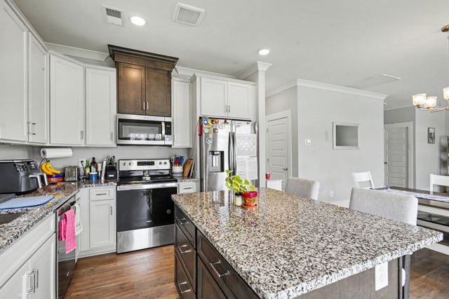 7579 Maggie Dr, Antioch, TN 37013