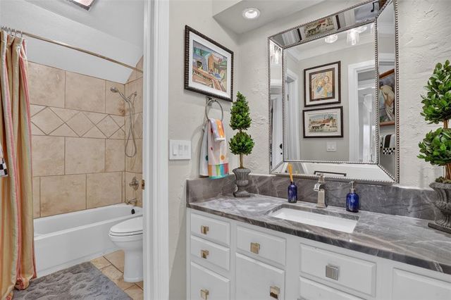 3605 Meadow Lark Lane, Oklahoma City, OK 73120