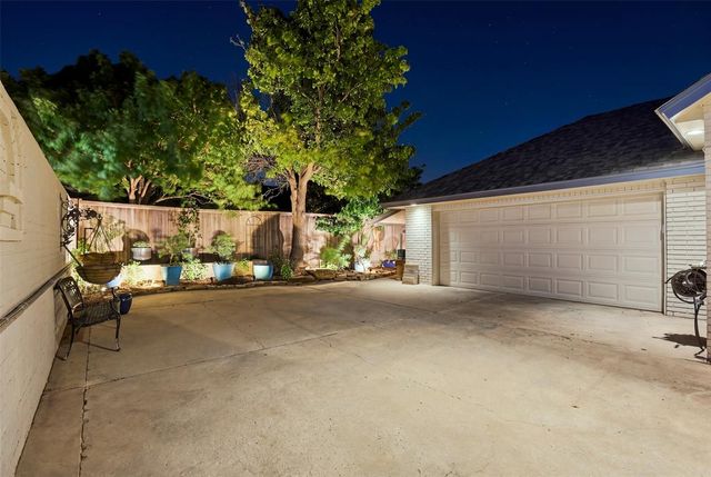 3605 Meadow Lark Lane, Oklahoma City, OK 73120
