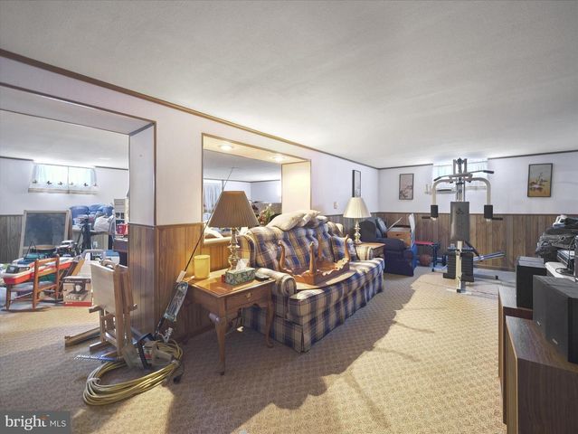 13405 MEADOWVIEW AVE, Waynesboro, PA 17268