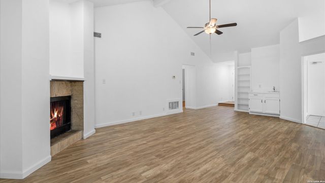 14614 HIGHLAND RDG, San Antonio, TX 78233