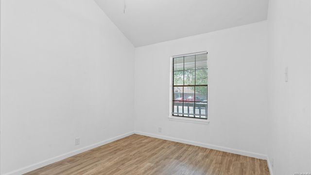 14614 HIGHLAND RDG, San Antonio, TX 78233