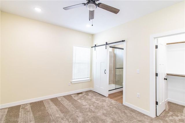 107 S Jefferson Avenue, Knob Noster, MO 65336