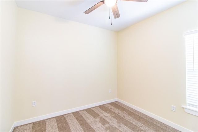 107 S Jefferson Avenue, Knob Noster, MO 65336