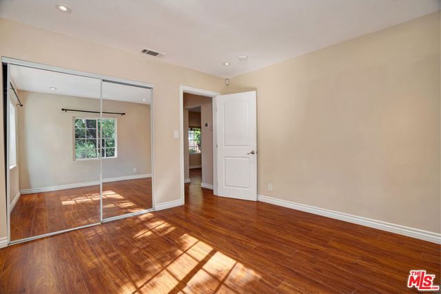 10743 Mountair Avenue, Tujunga, CA 91042