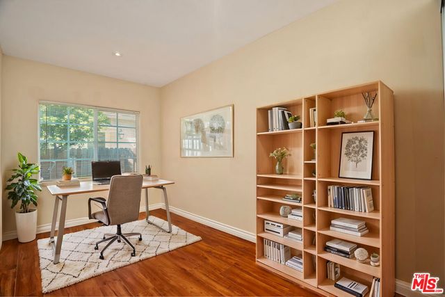 10743 Mountair Avenue, Tujunga, CA 91042