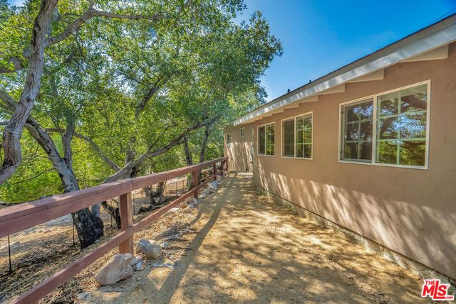 10743 Mountair Avenue, Tujunga, CA 91042