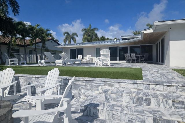 3910 NE 26th Avenue, Lighthouse Point, FL 33064