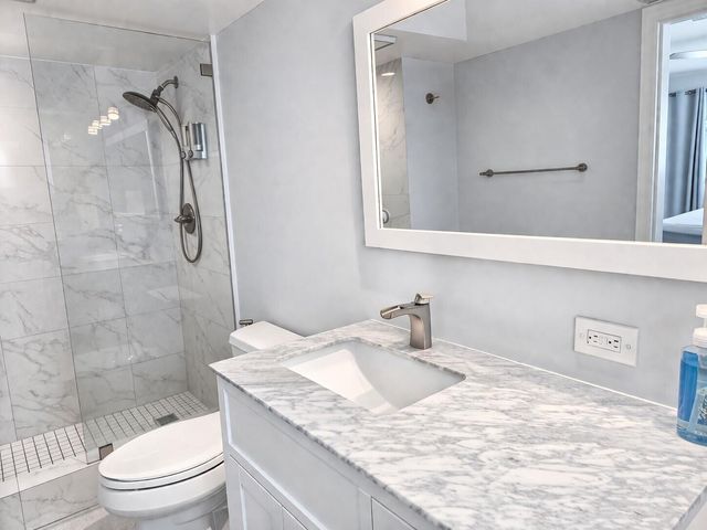 3910 NE 26th Avenue, Lighthouse Point, FL 33064