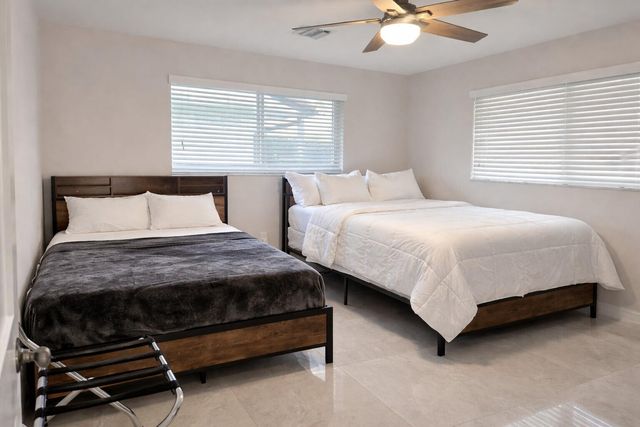 3910 NE 26th Avenue, Lighthouse Point, FL 33064