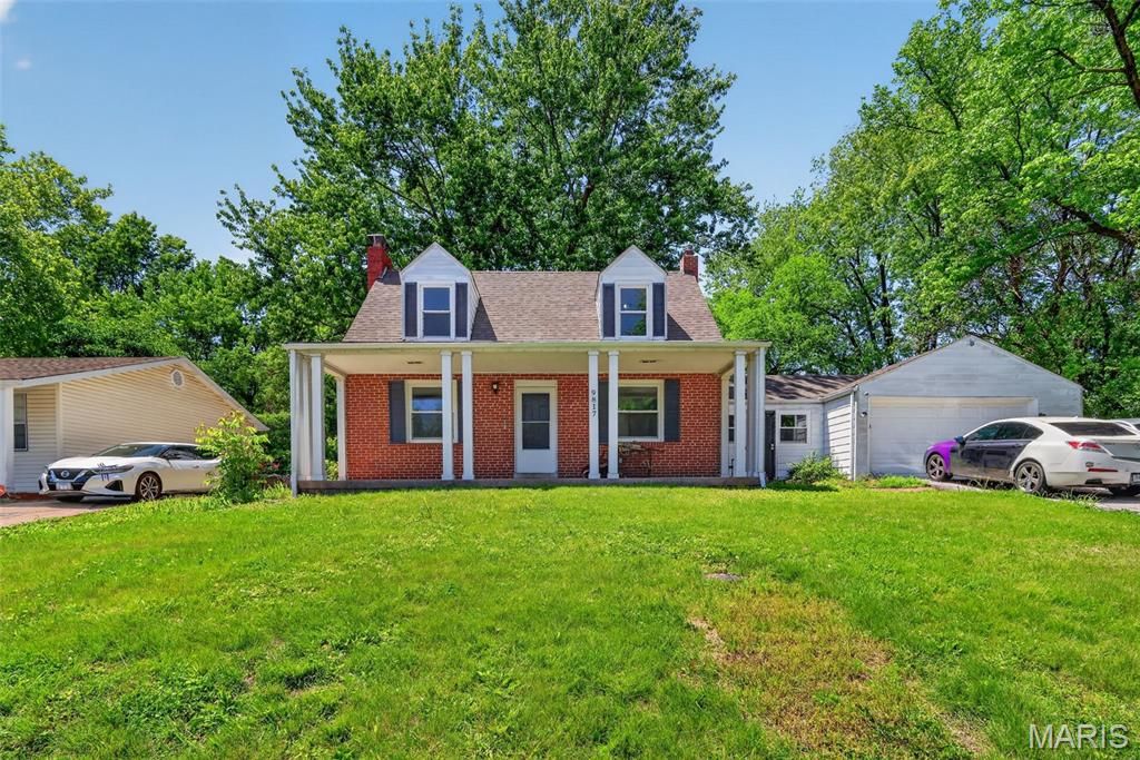 9817 Balboa Drive, St Louis, MO 63136