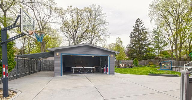 7512 W 136th Place, Cedar Lake, IN 46303