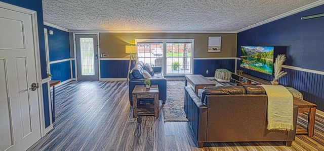 7512 W 136th Place, Cedar Lake, IN 46303