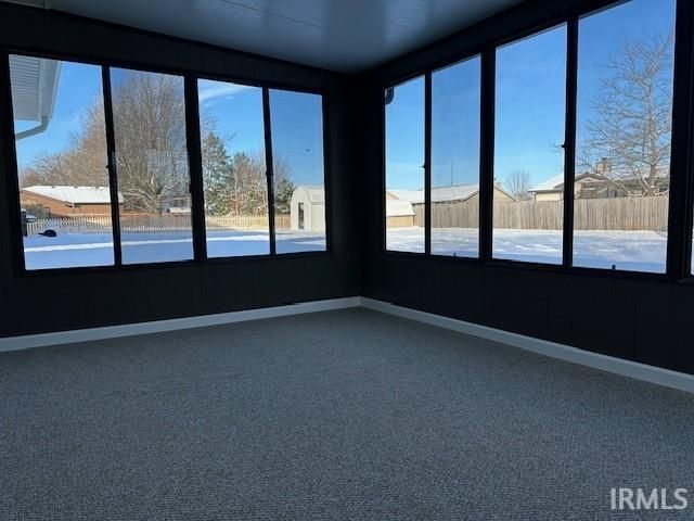 800 W ROBERTS Avenue, Marion, IN 46952