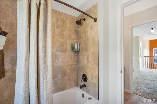 365 Remington Way Drive, Ballwin, MO 63021