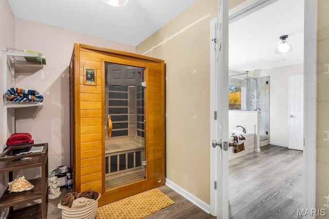 365 Remington Way Drive, Ballwin, MO 63021