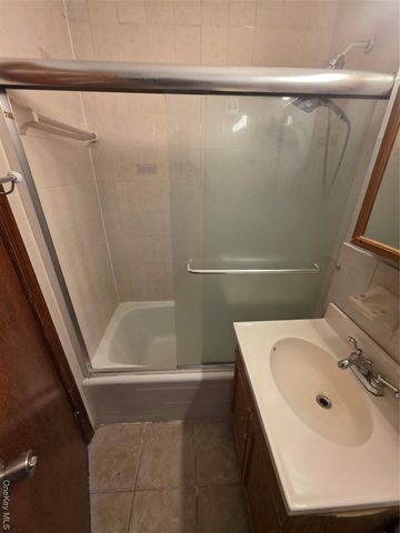 1020 Grand Concourse 17M, Bronx, NY 10451