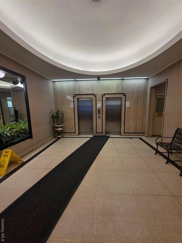 1020 Grand Concourse 17M, Bronx, NY 10451