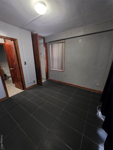 1020 Grand Concourse 17M, Bronx, NY 10451