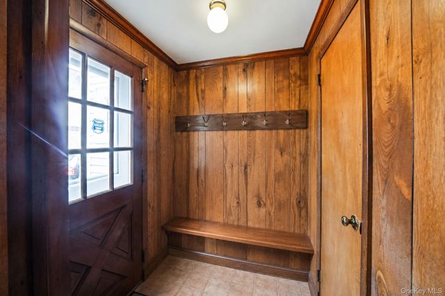 850 Linden Avenue, North Baldwin, NY 11510