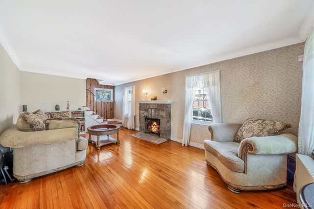 850 Linden Avenue, North Baldwin, NY 11510