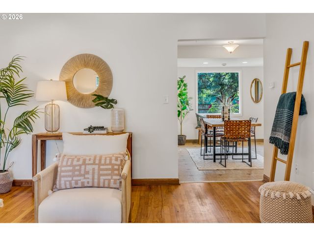 4214 Se 91ST Ave, Portland, OR 97266