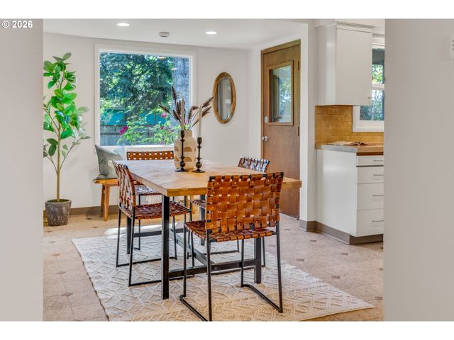 4214 Se 91ST Ave, Portland, OR 97266