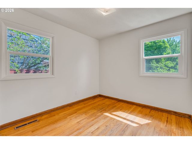4214 Se 91ST Ave, Portland, OR 97266