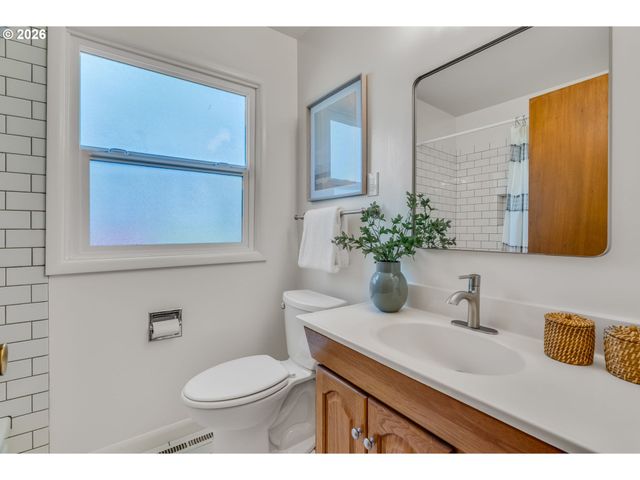4214 Se 91ST Ave, Portland, OR 97266
