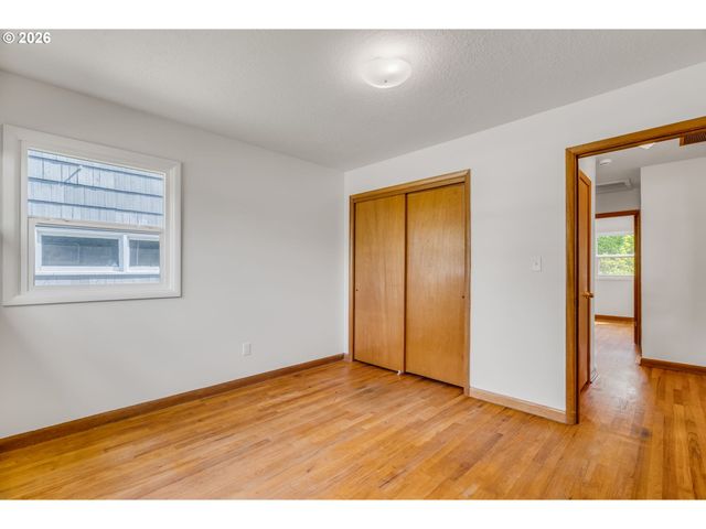 4214 Se 91ST Ave, Portland, OR 97266