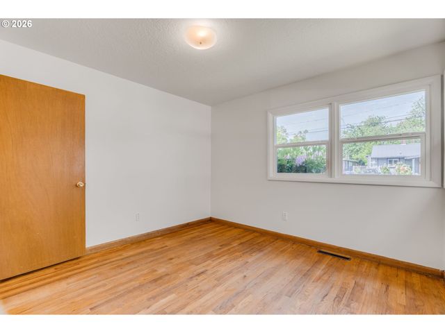 4214 Se 91ST Ave, Portland, OR 97266