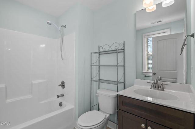 60 Scarlet Bell Drive, Youngsville, NC 27596