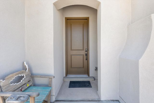 6718 Sydney Drive NE, Rio Rancho, NM 87144